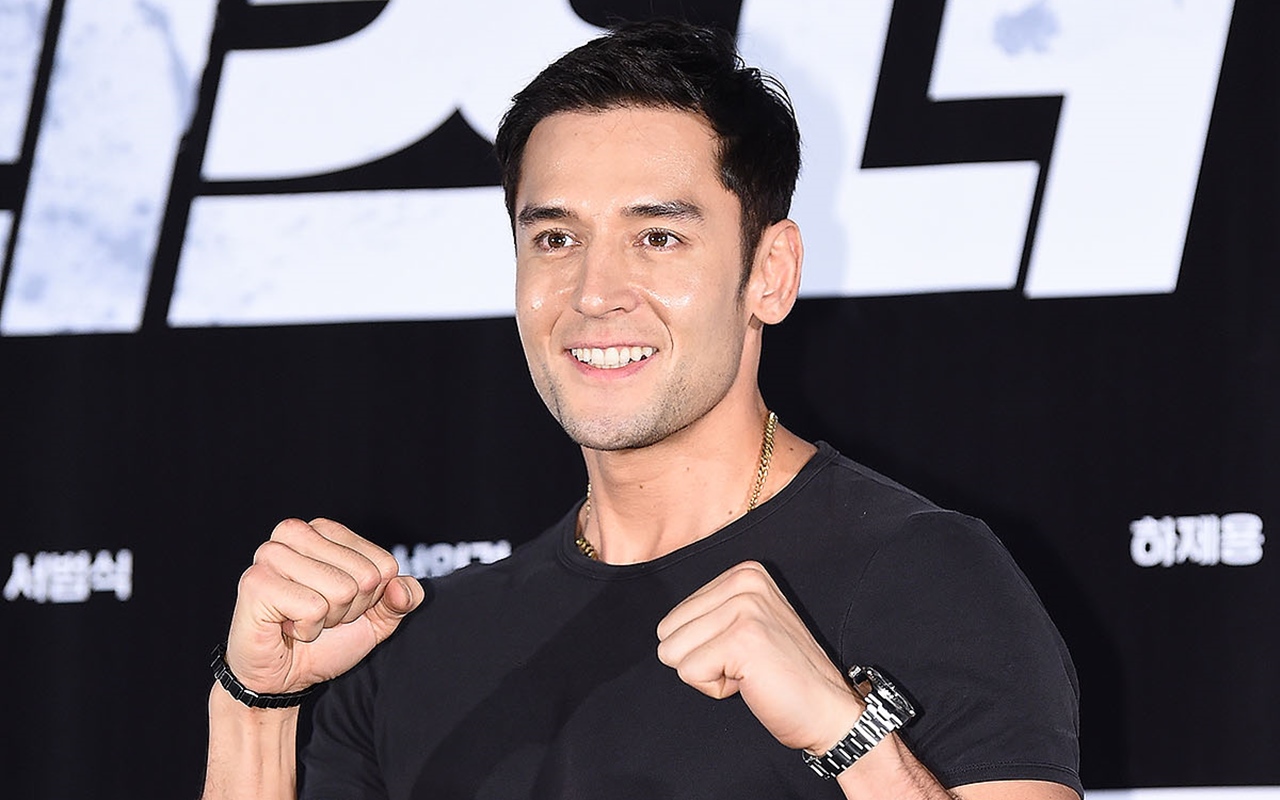 Bentuk Tubuh Julien Kang Usai Puasa 3 Hari Cuma Minum Air Jadi Trending