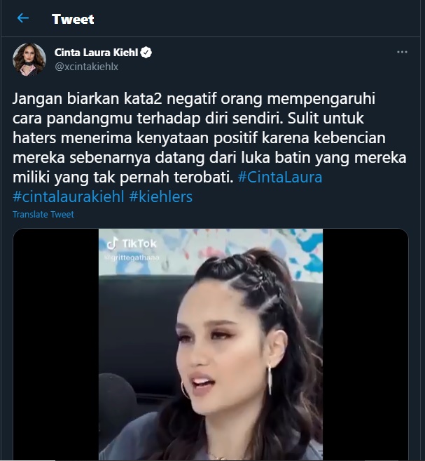 Cinta Laura Tanggapi Begini Usai Pengakuan Soal Prinsip Hemat Dicibir