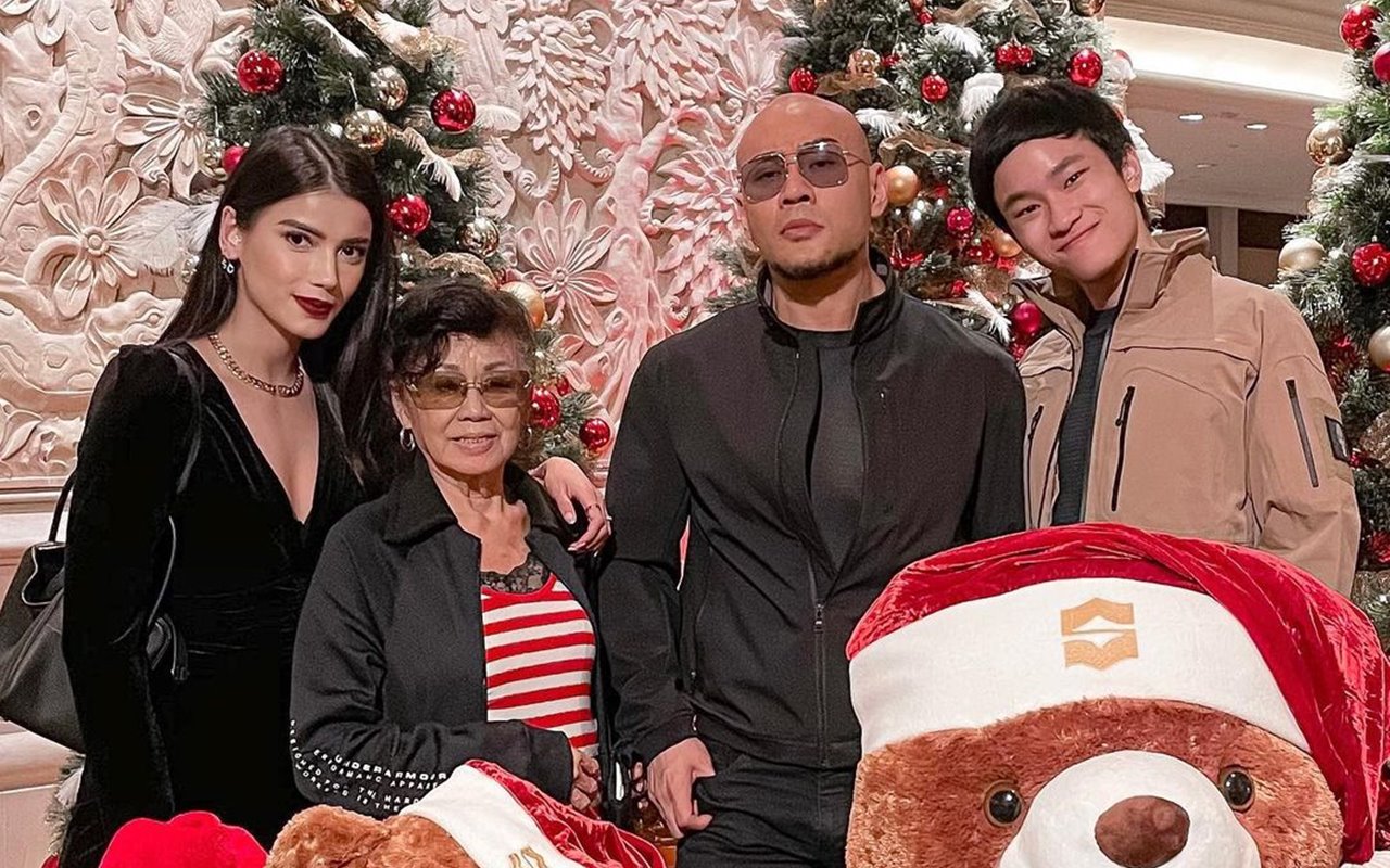 Azka Corbuzier Ultah, Sabrina Chairunnisa Berikan Hadiah Ini