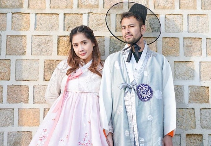Bonus Foto: #1 Meski Di Luar Negeri Harus Tetap Cinta Kepada Budaya