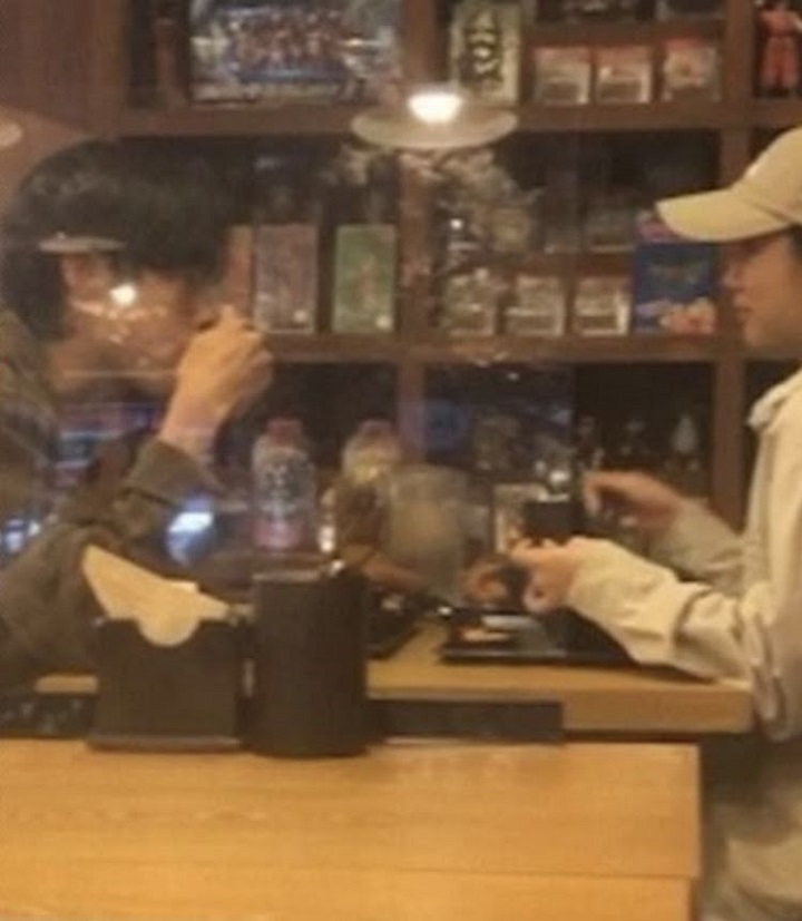 Hyeri Girl\'s Day dan Ryu Jun Yeol Tepis Gosip Putus dengan Kencan Mesra, Intip Fotonya