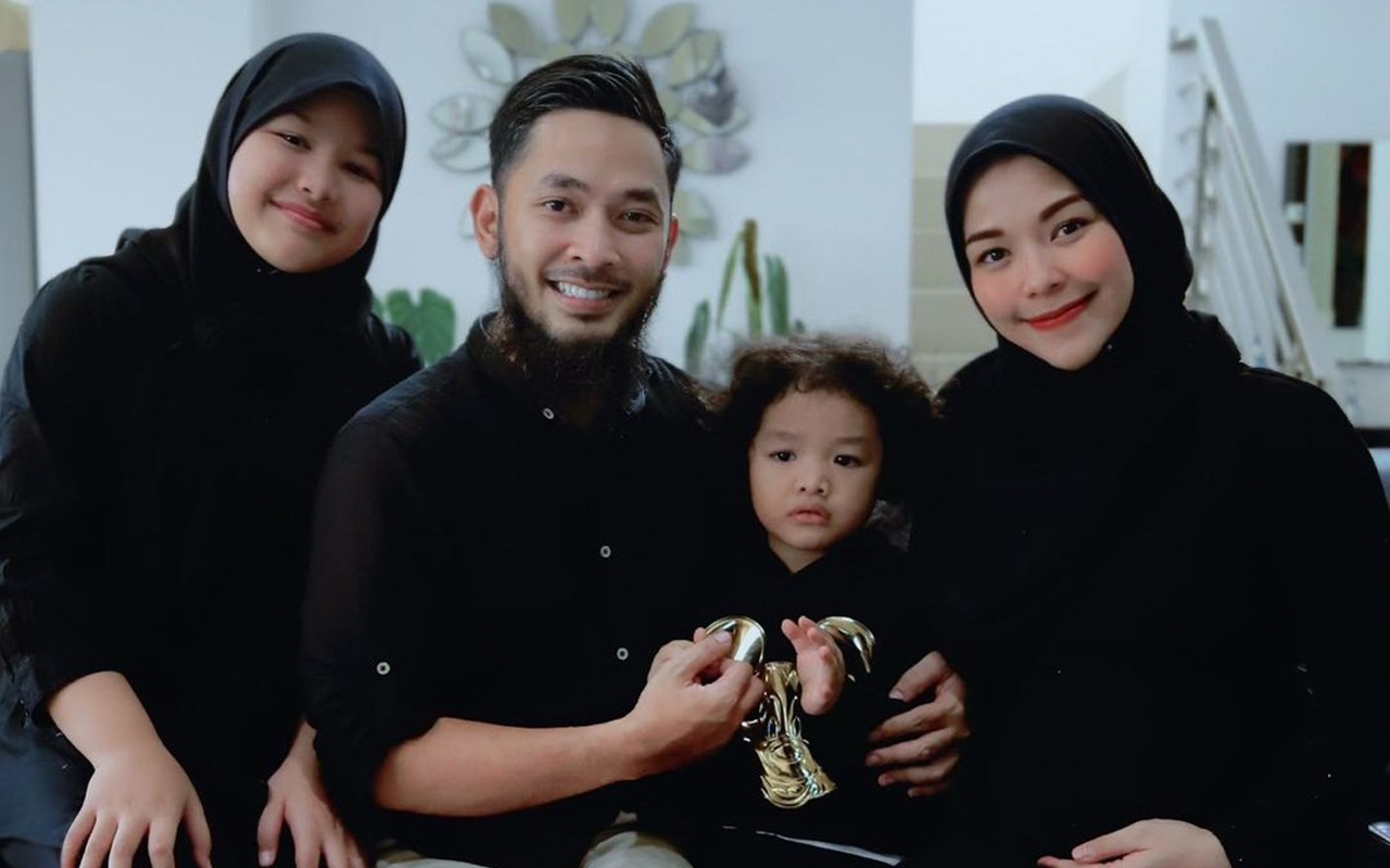 Selamat! Uki Eks NOAH dan Istri Sambut Kelahiran Putra Bungsu, Langsung Banjir Doa Mulia