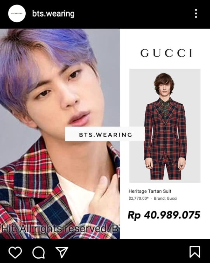Jin BTS menggunakan <i>Herritage Tartan Suit</i>