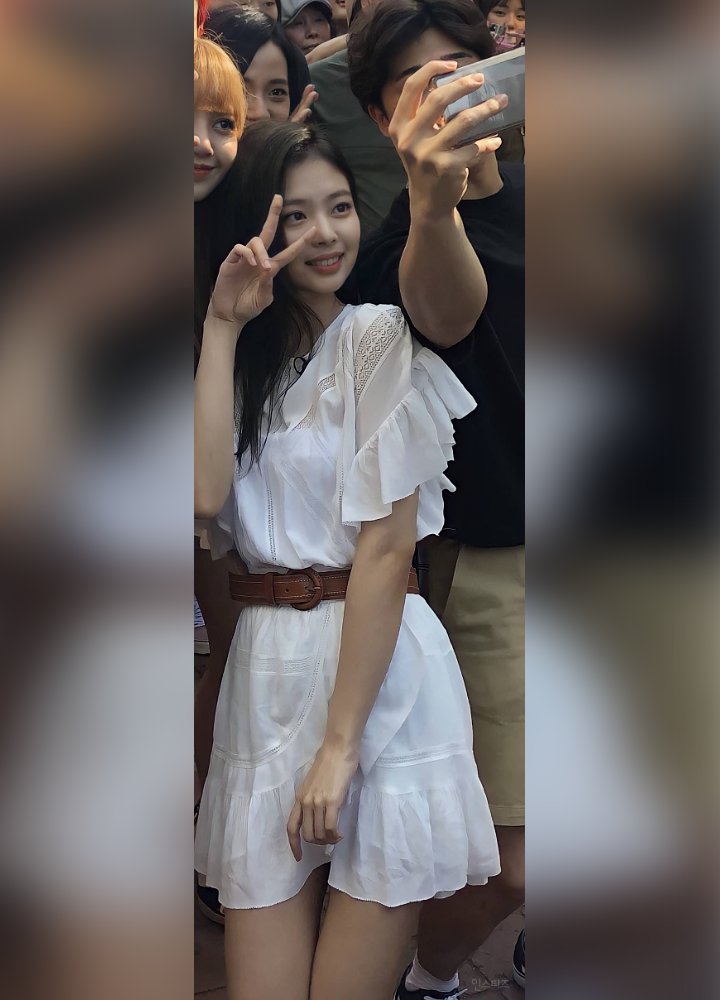 Potret Lama Jennie BLACKPINK Jadi Hot Topic, Visual Kejutkan Netizen