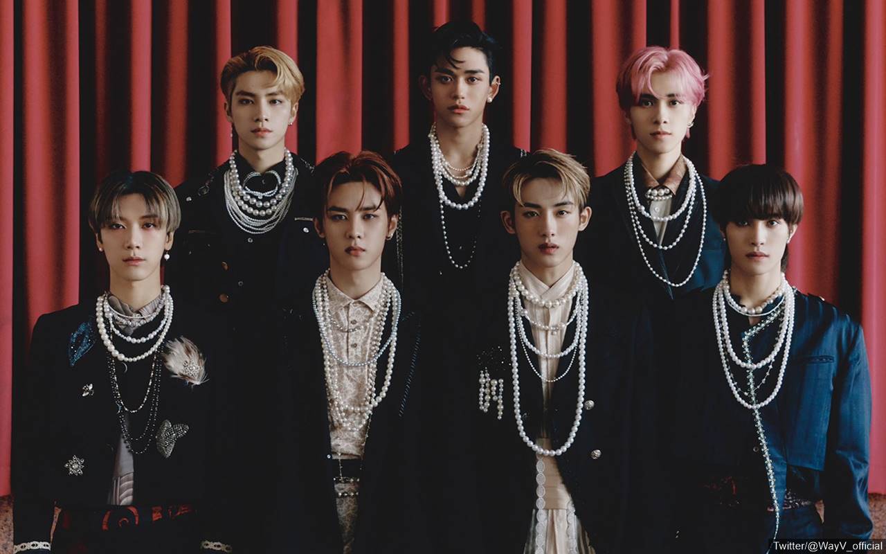 Heboh, Hewan Peliharaan WayV Debut di Merchandise Resmi!