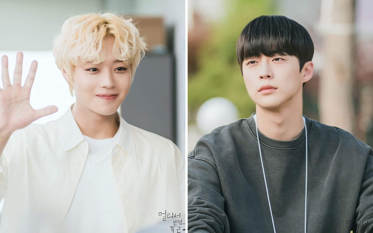 Kini Sahabat, Park Jihoon Dan Bae In Hyuk Bahas Chemistry di 'Blue Spring From A Distance'