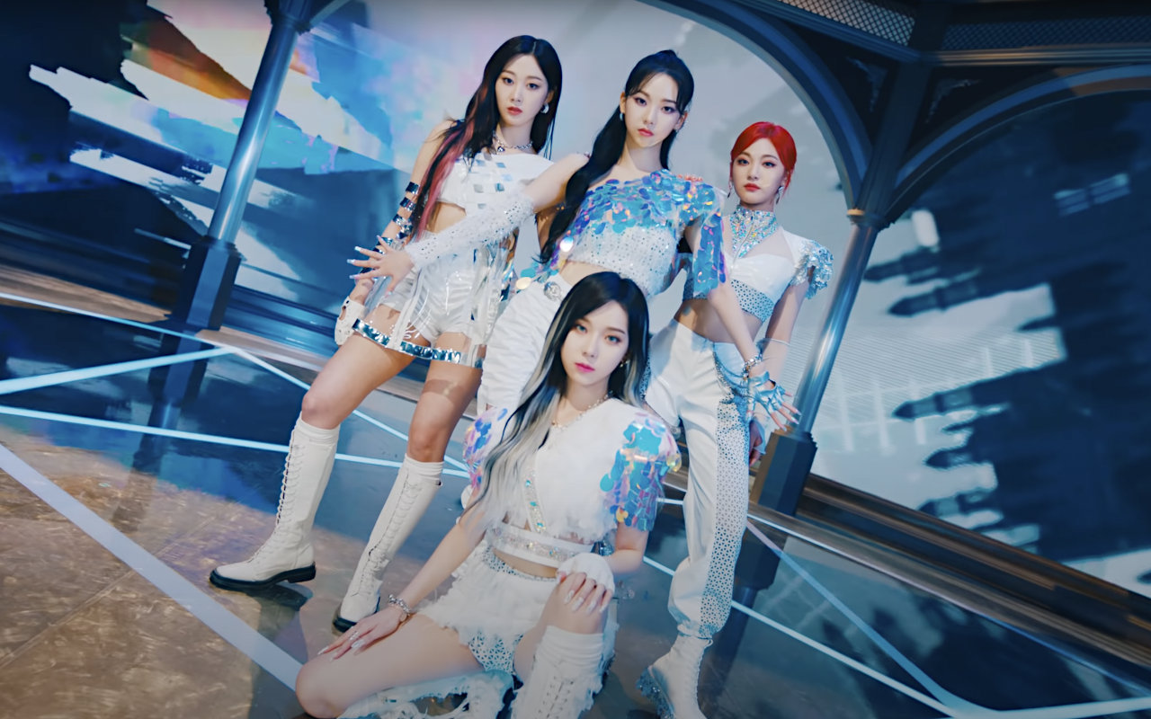 Peringkat 'Next Level' aespa Naik ke 3 Besar di Chart MelOn 24 Hits, Netizen Sampai Takjub
