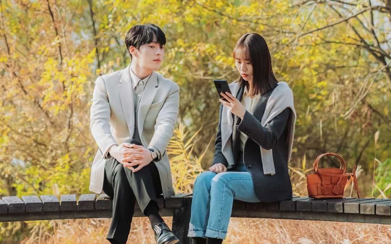 Tak Ditayangkan, Jang Ki Yong dan Hyeri Bikin Gemas Foto Berdua di Lokasi 'My Roommate Is A Gumiho'