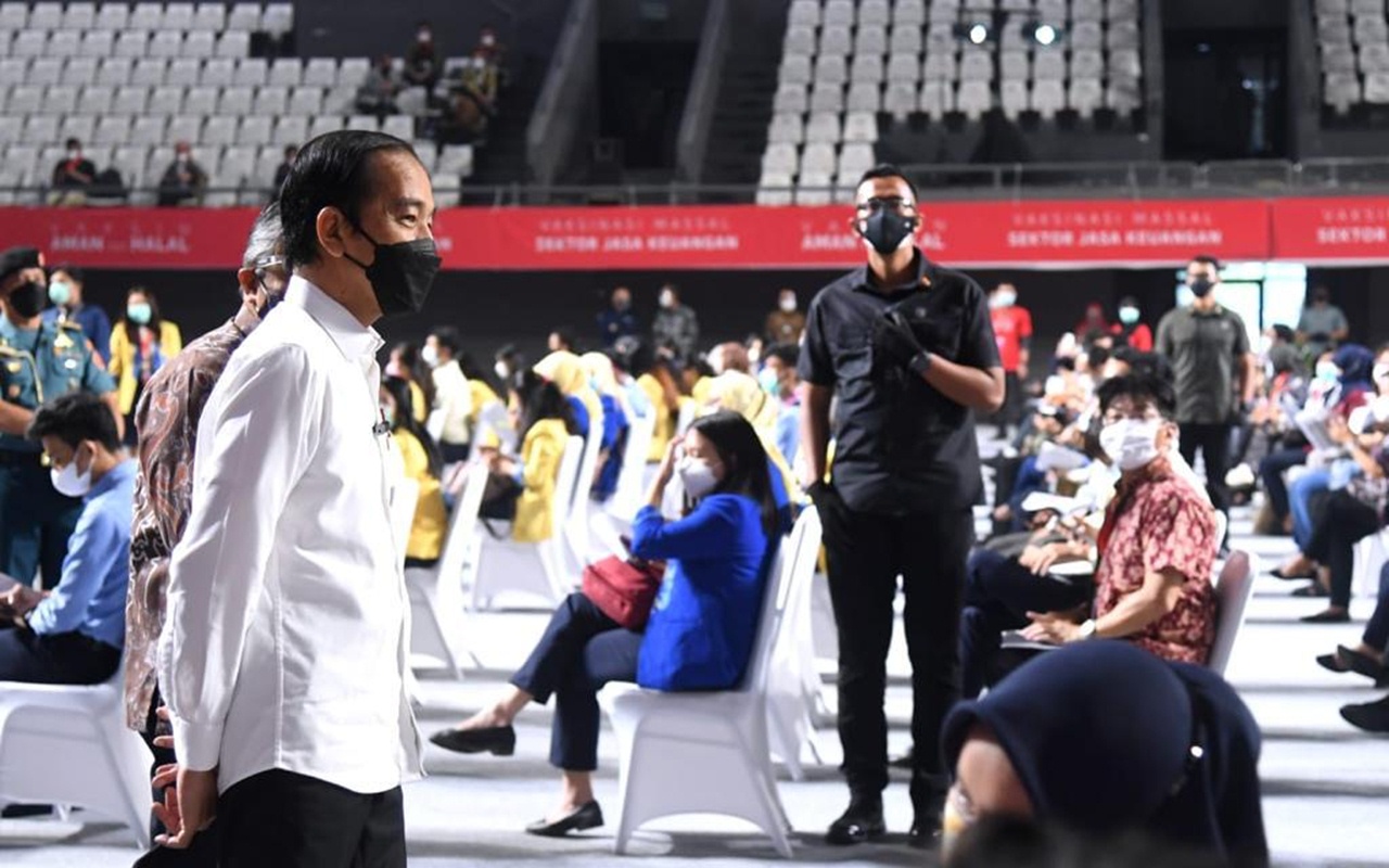 Target Jokowi: 1 Juta Suntikan Vaksin Corona Per Hari Mulai Juli 2021