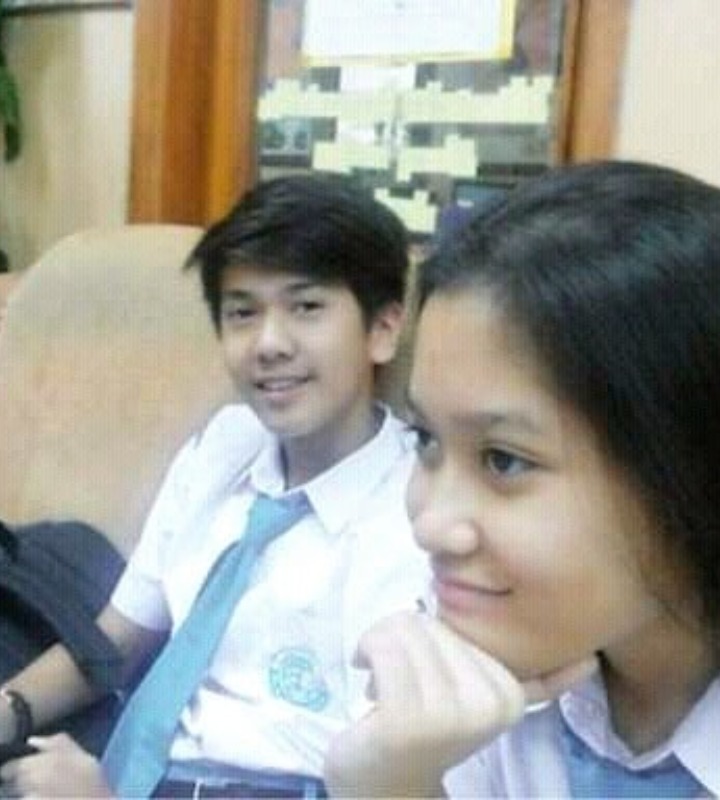 Potret ketika Iqbaal dan Zidny menempuh pendidikan yang sama