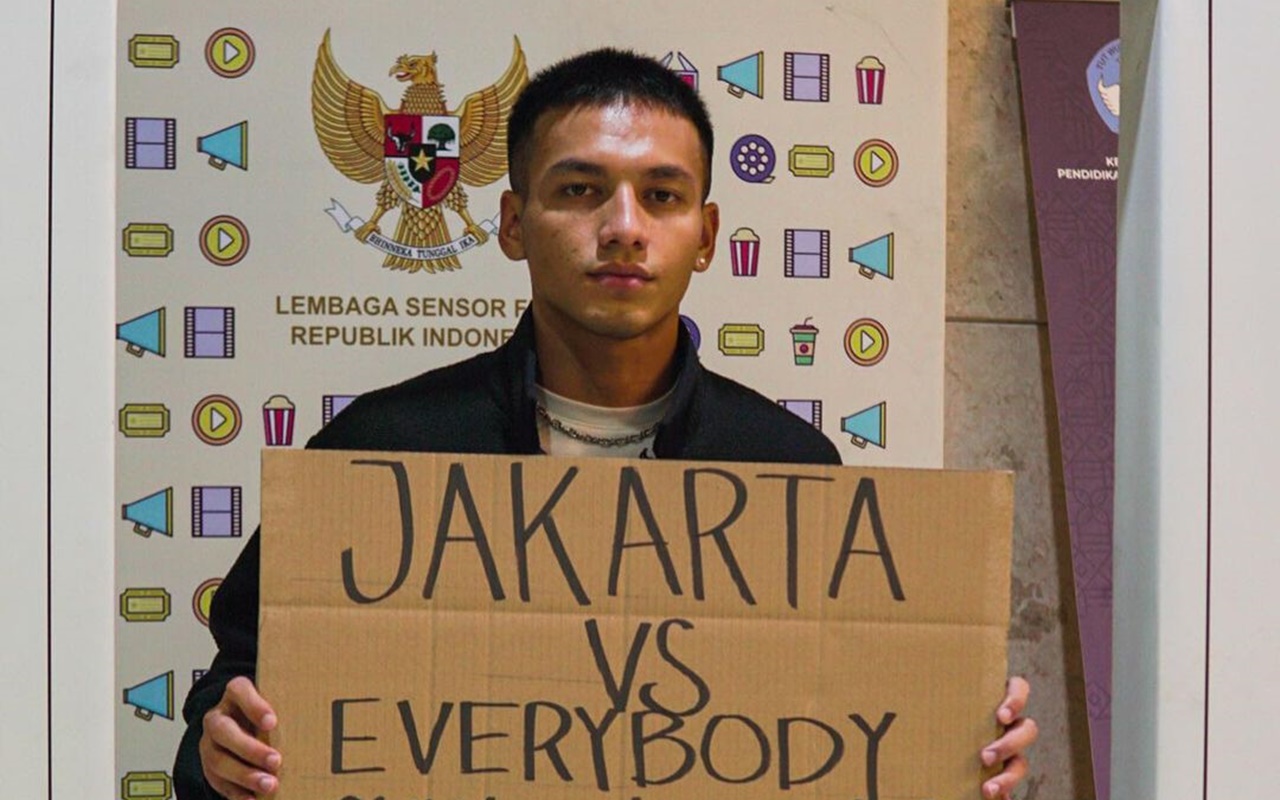 Jefri Nichol Gandeng Pacar Cantik di Premier 'Jakarta vs Everybody', Fans Patah Hati