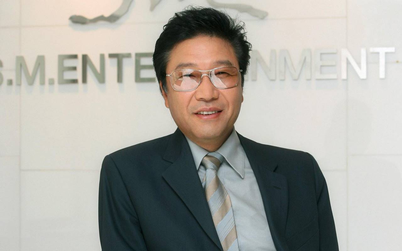 Gemas, Artis SM Entertainment Rebutan Ucapkan Selamat Ulang Tahun Manis untuk Lee Soo Man