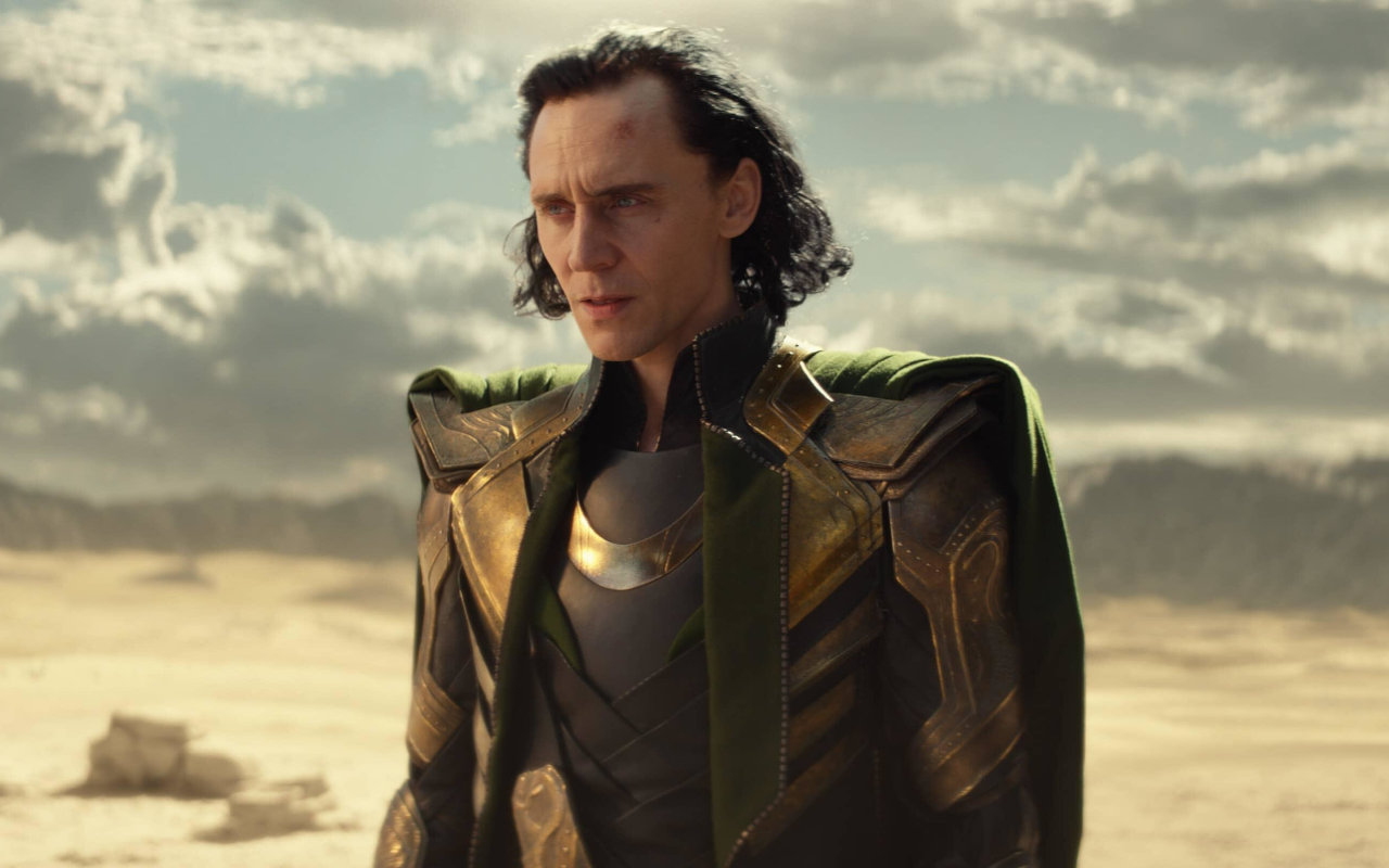 Sering Dipertanyakan, Tom Hiddleston Bahas Soal Seksualitas Loki