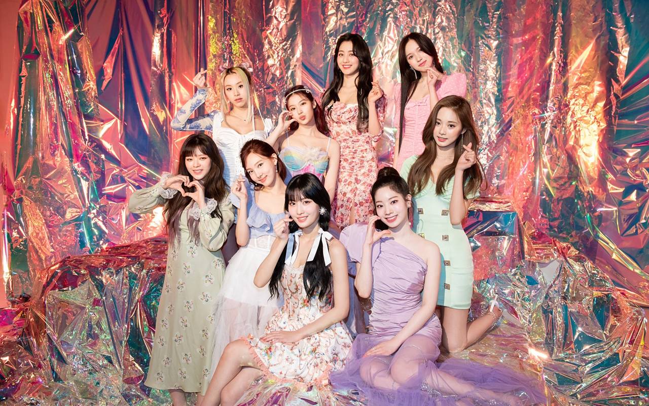 Gantikan BLACKPINK, TWICE Pecahkan Rekor Artis K-Pop Wanita Masuk Top 10 Billboard 200 Chart