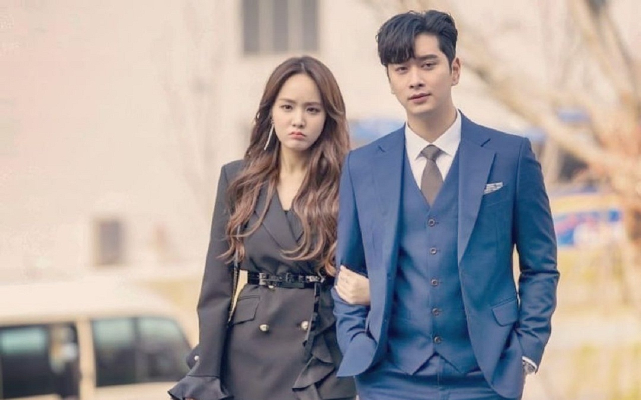 Pasangan Toxic, Akhir Bahagia Han Ji An dan Chansung 2PM di 'So I Married An Anti-Fan' Bikin Puas