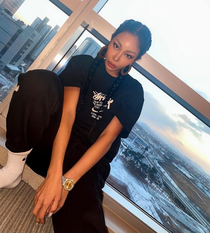 <i>Outfit</i> Saat di Rumah Aja 
