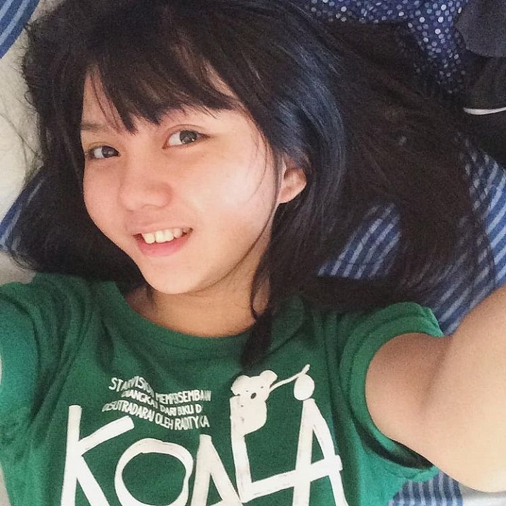 Muka bantal Sarah Viloid pun tetap imut