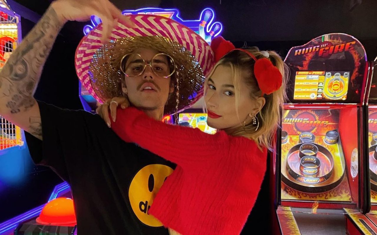 Kunjungi Emmanuel Macron Presiden Prancis, Busana Justin Bieber Dan Hailey Baldwin Dinilai Tak Sopan