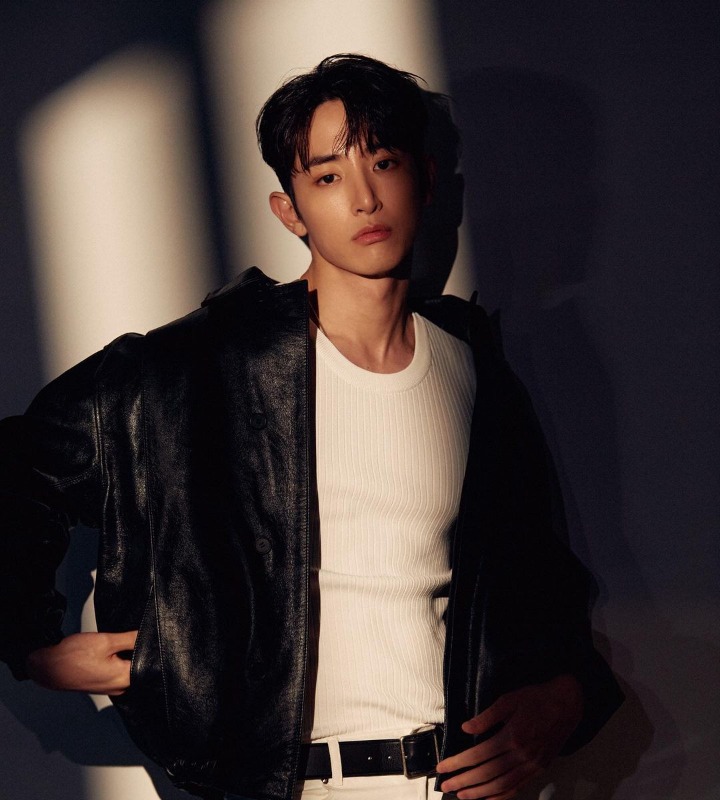 Potret <i>Manly</i> Ala Lee Soo Hyuk