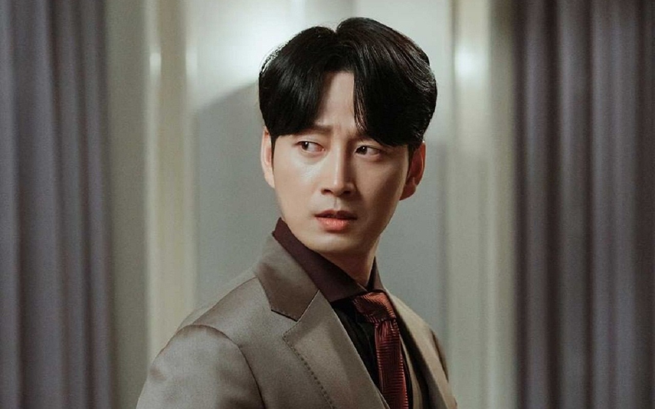Lee Hyun Wook Bersyukur Bintangi 'Mine' Meski Karakternya Dibenci, Kenapa?