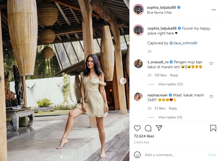 Baju Melorot Sophia Latjuba di Foto Ini Bikin Salfok, Tora Sudiro Sampai Lemparkan Pujian