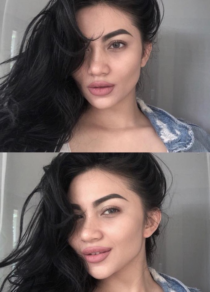 Potret <i>Selfie</i> Ariel Tatum 