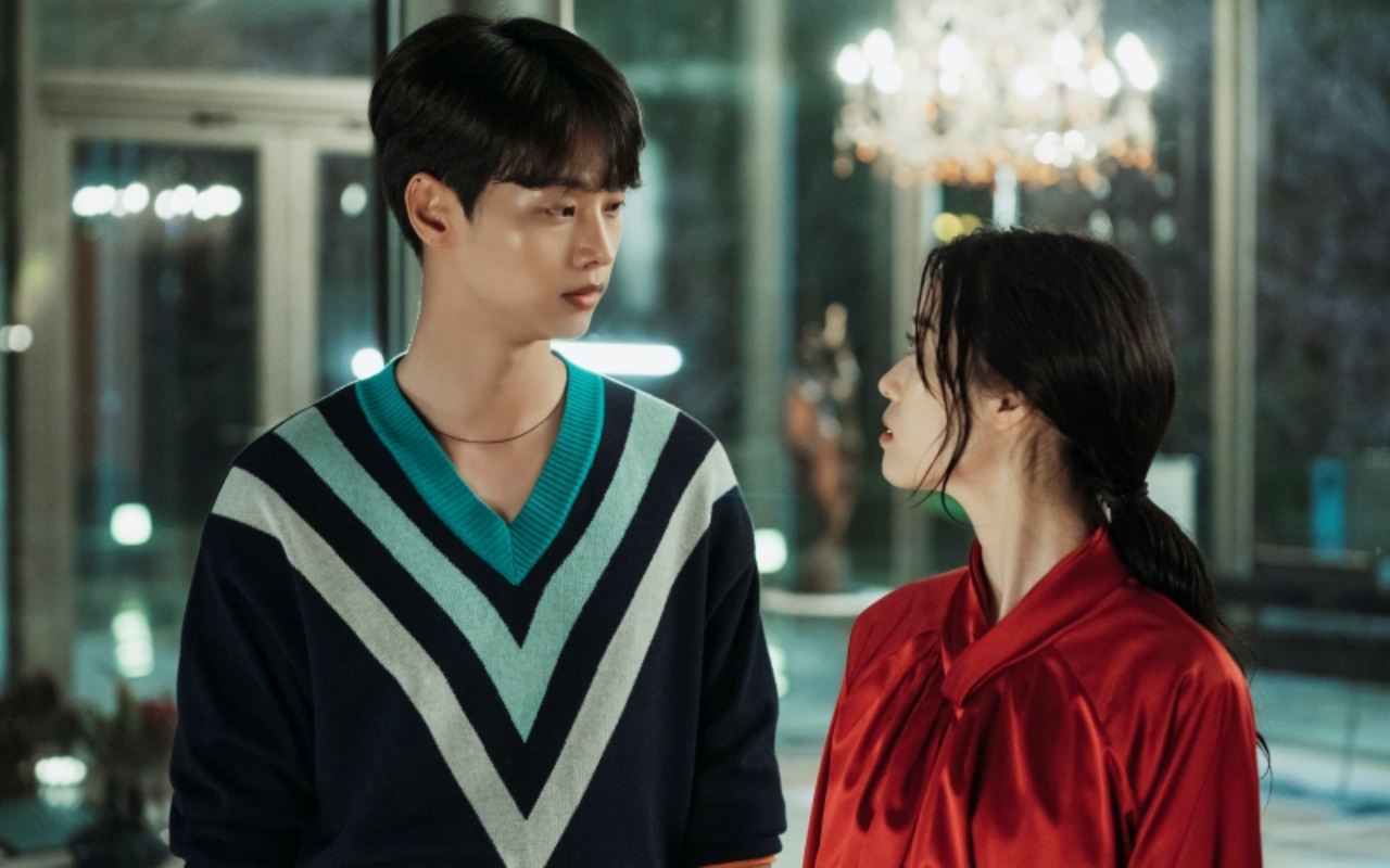 Pasangan Beda Kasta, N VIXX dan Jung Yi Seo Akui Belajar Banyak Saat Syuting 'Mine'