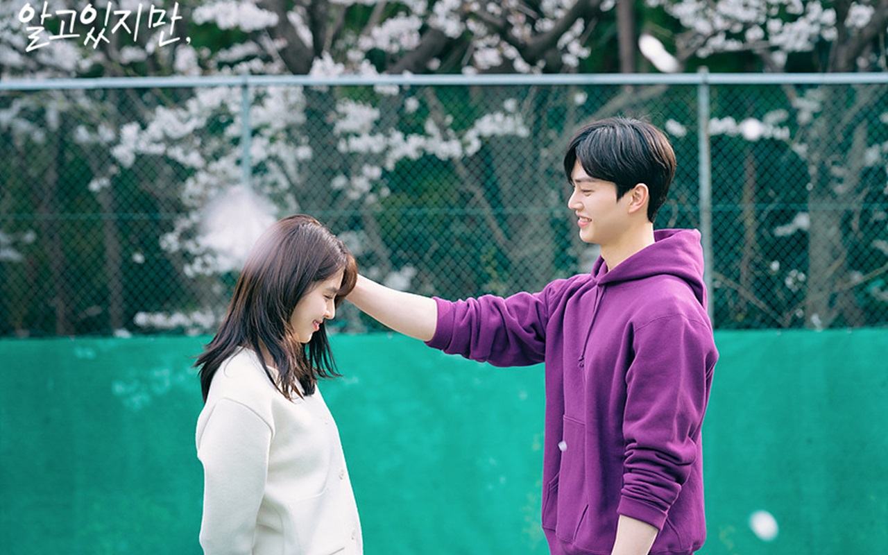 Song Kang dan Han So Hee Serasi Syuting 'Nevertheless', JTBC Kena 'Demo' Fans