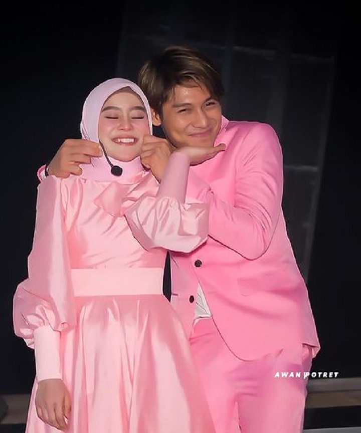 Lagu Billar adalah surat cinta untuk Lesty