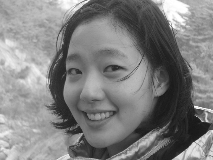 <i>Short hair</i>