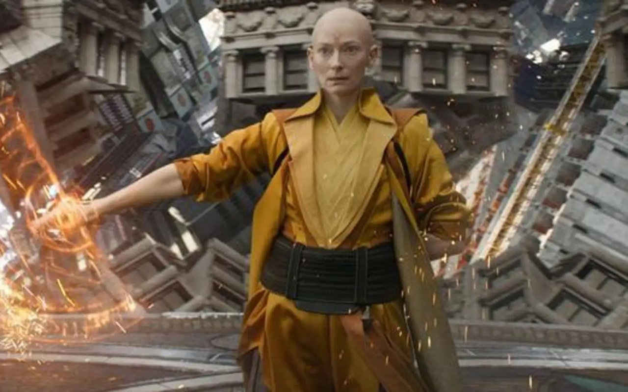 Tilda Swinton Buka Suara Usai Perannya di 'Doctor Strange' Tuai Kontroversi