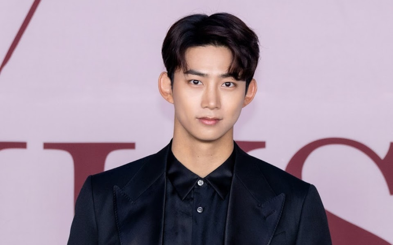 Ternyata Ini Alasan Taecyeon 2PM Rela Lepaskan Kewarganegaraan Amerika Demi Wamil