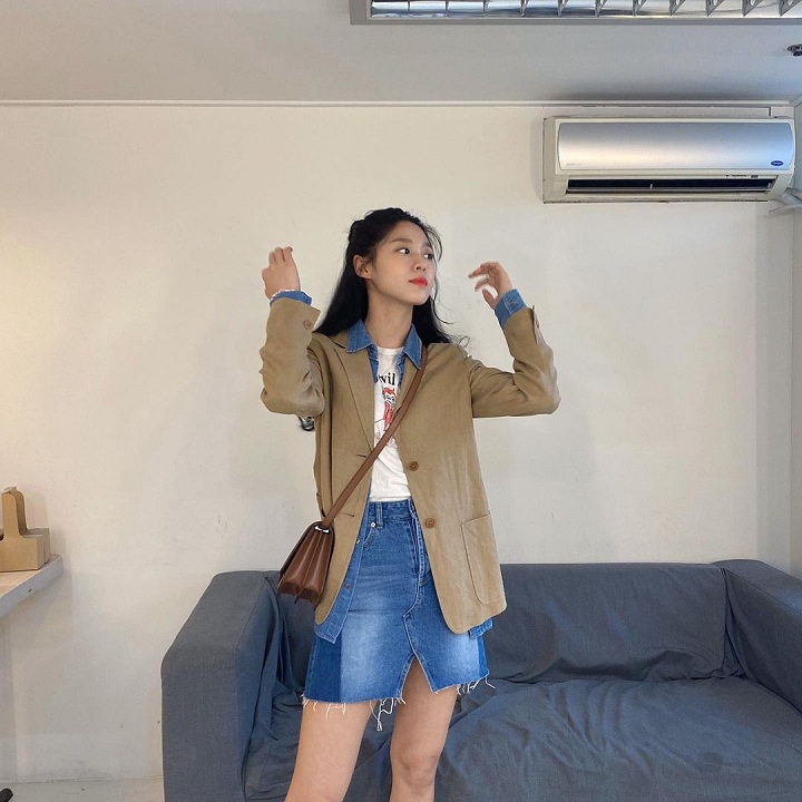 <i>Outfit</i>nya kece parah