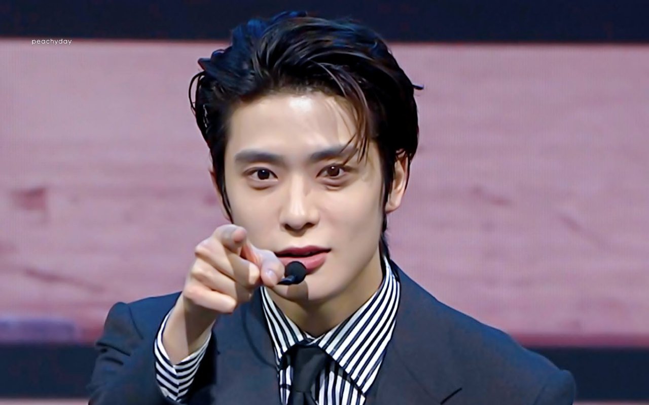 Wajah Ganteng Jaehyun Bikin Terpukau di Fanmeeting Rayakan Anniversary Ke-5 NCT 127