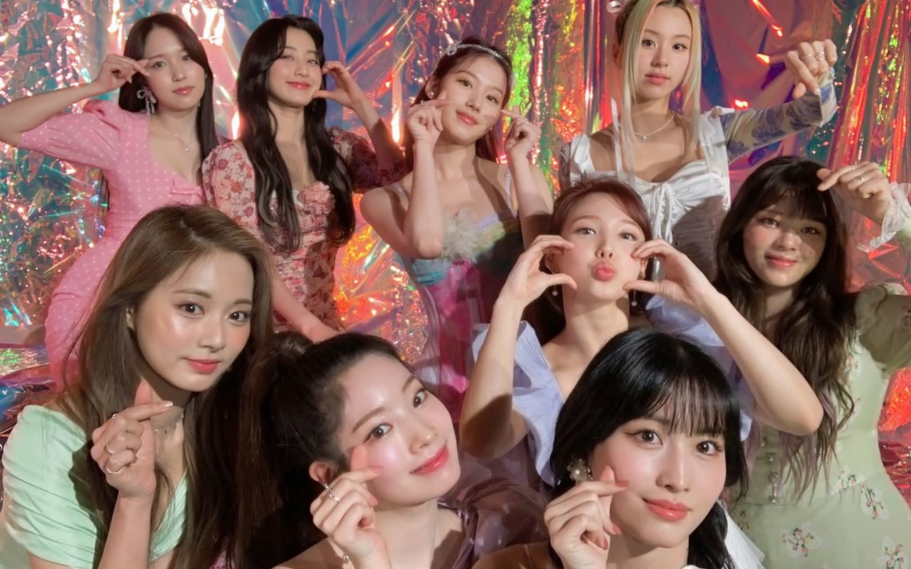 Netizen Komentari Visual Member TWICE dari Foto Screenshot, Sempurna Tanpa Cela