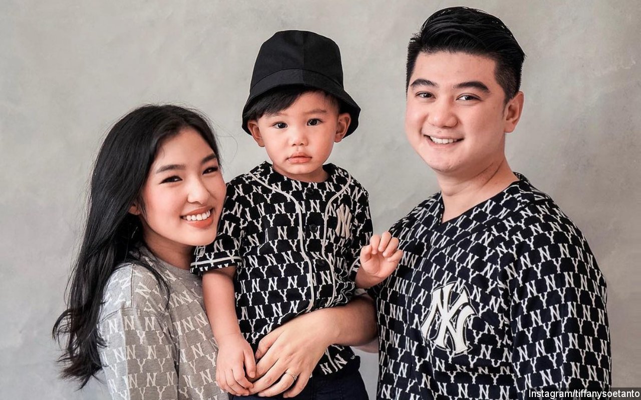 Istri Cantik Bocorkan Video Chef Arnold Pamitan ke Sang Putra, Bikin Nyesek Sampai Mewek