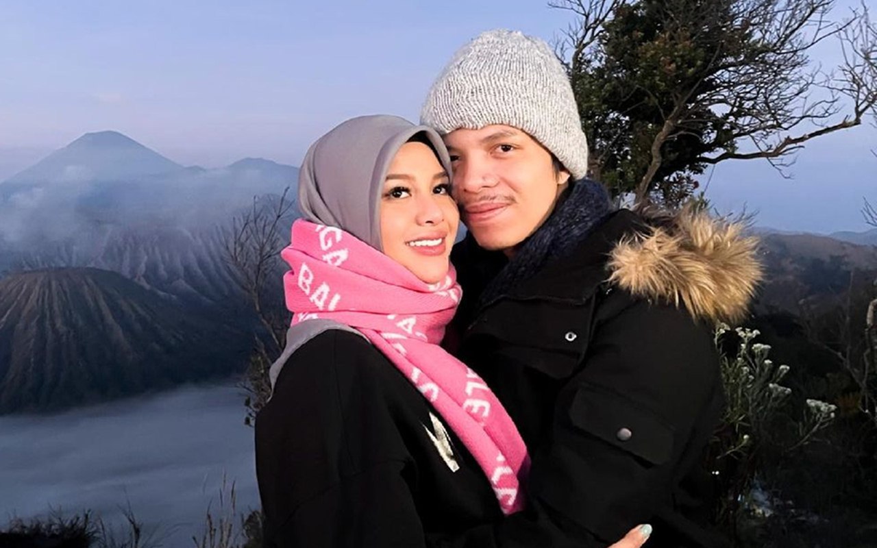 Aurel Hermansyah Manis Puji Kesabaran Atta Halilintar Malah Dicurigai Hamil Lagi