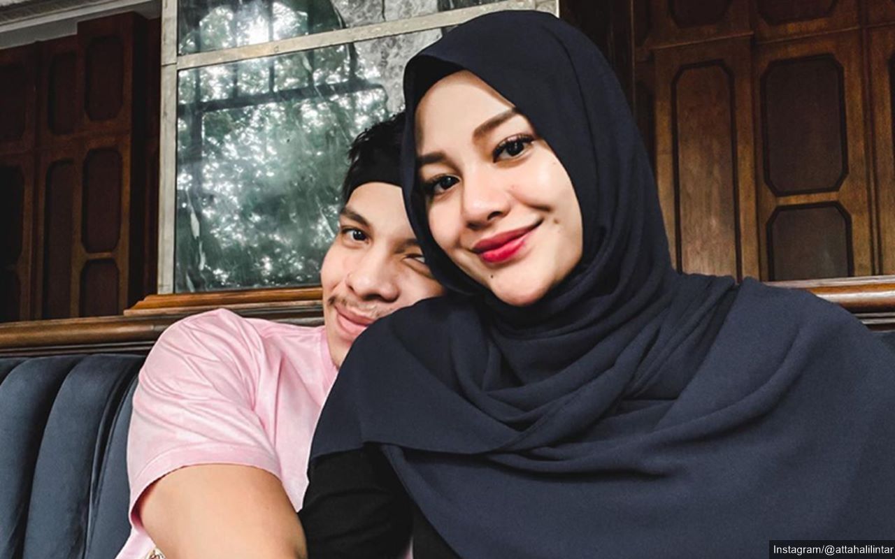 Pesan Atta Halilintar Soal Kebahagiaan Istri Bikin Meleleh, Pose Foto Bareng Aurel Bikin Salfok