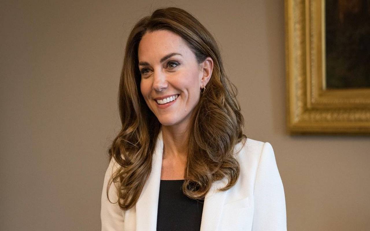 Kate Middleton Perdana Tampil Di Depan Publik Usai Lakukan Isolasi Mandiri