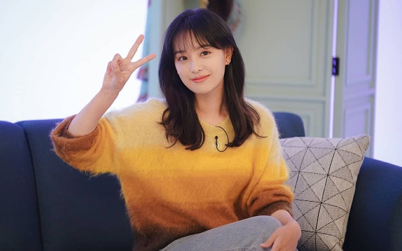 Lugu Hingga Dewasa, Visual Kim Ji Won di Foto Profil Baru Sukses Memikat!