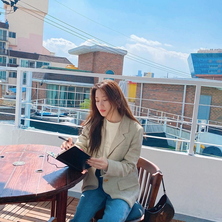 Dari pinggir tetap kelihatan cakep