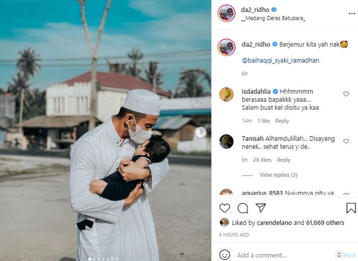 Ridho DA Cium Anak Rizki Syafaruddin-Nadya Mustika Rahayu