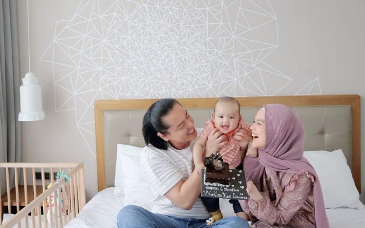 Momen Ultah Anak Disorot, Intip 7 Potret Cut Meyriska dan Roger Danuarta Bukti Family Goals