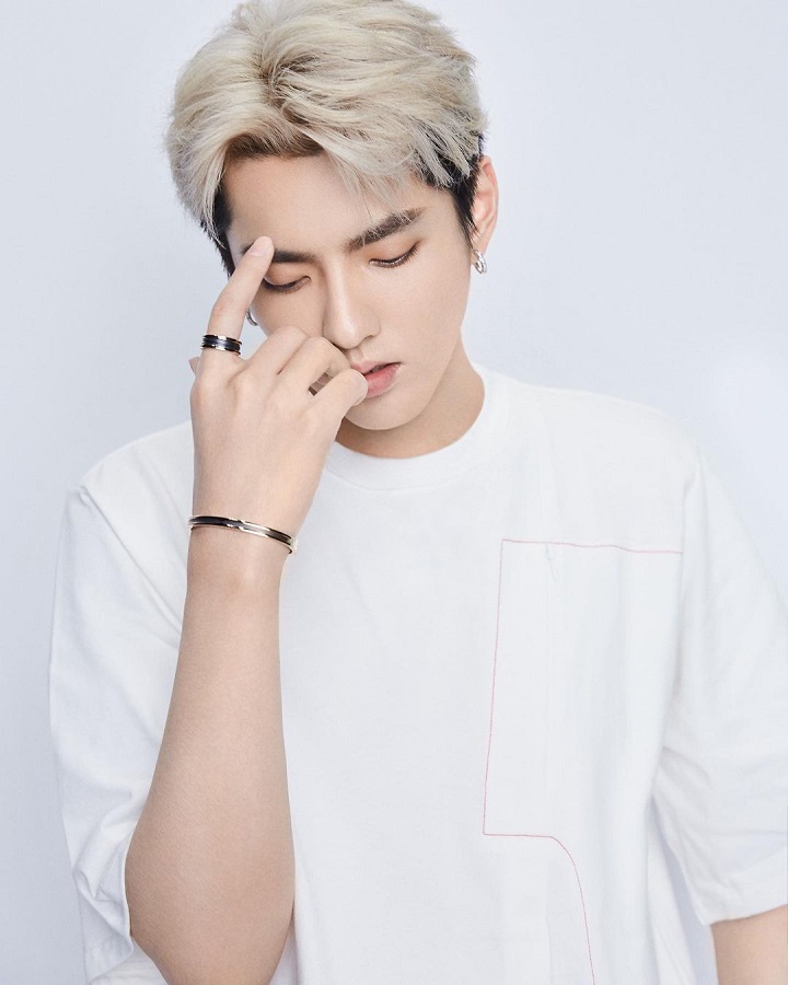 Kris Tampil Kasual Namun menawan