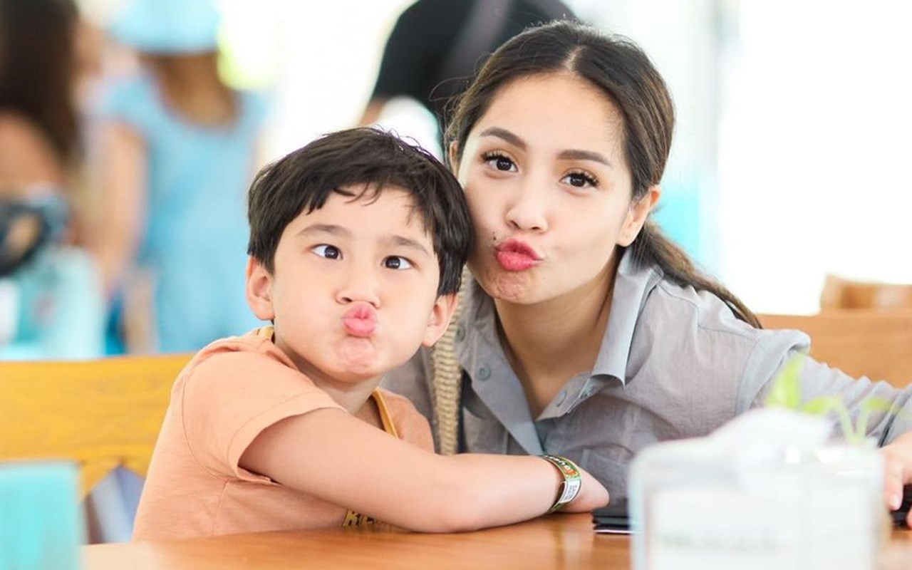 Nagita Slavina Syok Berat, Rafathar Ternyata Lebih Pilih Pacar Ketimbang Dirinya