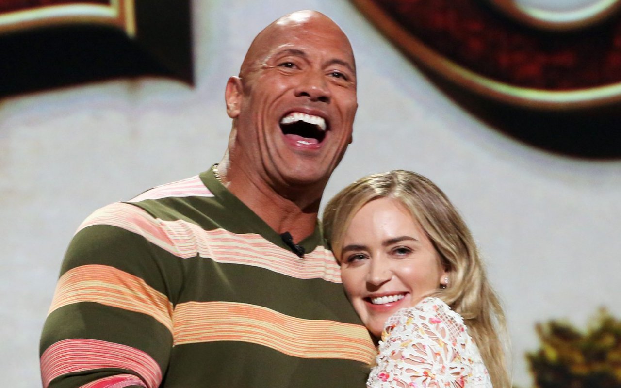 Dwayne Johnson Puji Akting Emily Blunt di 'Jungle Cruise': Dia Indiana Jones Versi Wanita