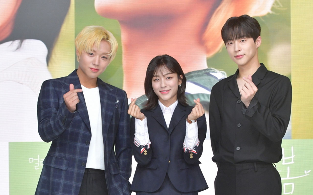 Kang Min Ah Ungkap Rasanya Adu Akting Dengan Park Jihoon dan Bae In Hyuk di Drama