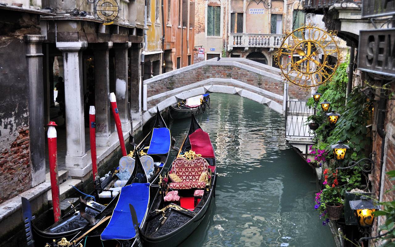 Italia 'Mengamuk' Venesia Dimasukkan UNESCO ke Daftar Warisan Budaya Dalam Bahaya