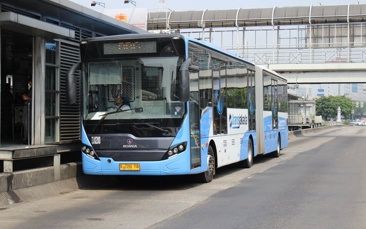 Bukan Main, 20 Pekerja TransJakarta Meninggal Imbas WFO 100 Persen Selama PPKM