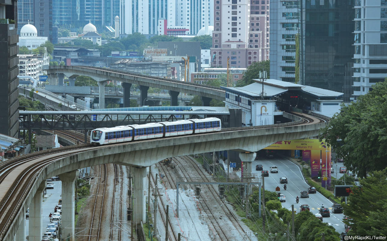 Rapid KL Malaysia Minta Maaf Usai Pintu Kereta Terbuka Saat Melaju